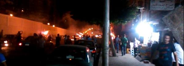 المتظاهرون بالإسكندرية يتصدون لبلطجية اعتدوا على مسيرتهم