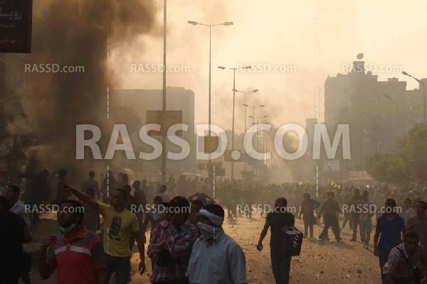 كورنيش المنيل..دماء تسيل على الأرض وعروض جوية في السماء