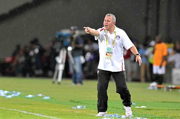 استبعاد العجيزي وإمام وإكرامي والمحمدي من بعثة المنتخب