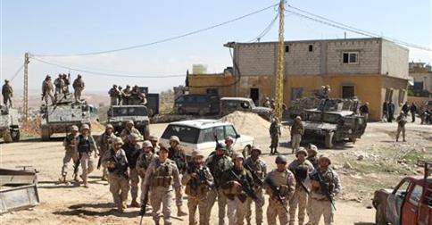 مصدر: الدفع بتعزيزات عسكرية للفرافرة لمواجهة مهربين