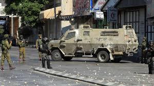 فلسطين.. مستوطنون يطعنون 4 مواطنين عرب في “ديمونة”