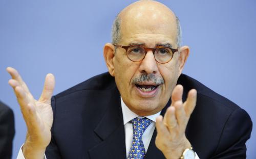 نشطاء: هروب البرادعي من شهادة “تقصي حقائق رابعة” يثبت مسؤوليته