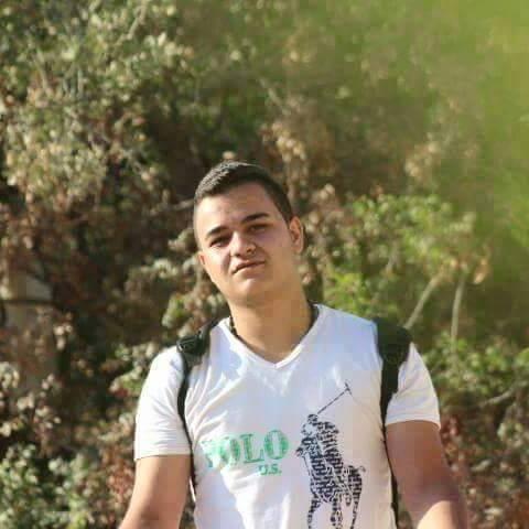 استشهاد شاب فلسطيني حاول طعن جندي من جيش الاحتلال