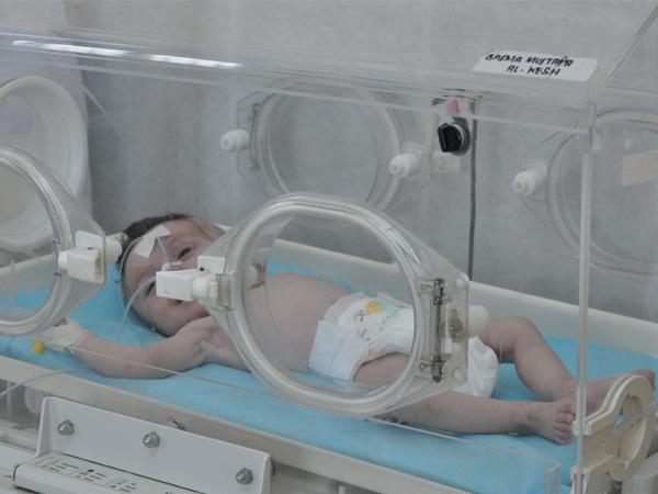 بعد قطع الكهرباء.. العناية الإلهية تنفذ أطفال مستشفى “الفشن”