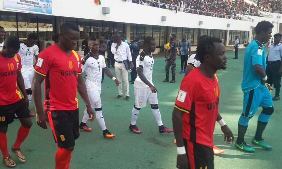 “الفيفا” يفتح تحقيقًا مع حكم مباراة غانا وأوغندا