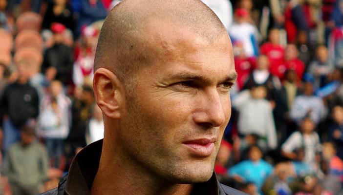 زين الدين زيدان: أفضل صناعة الأهداف عن تسجيلها