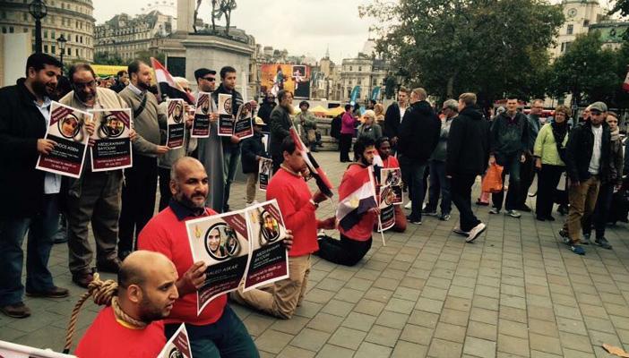 بالصور.. حملة “إعدام وطن” تنظم وقفة صامتة بلندن