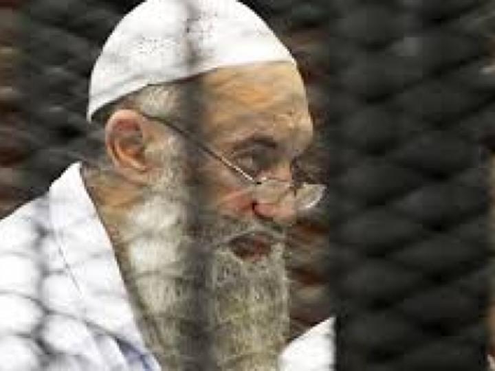 اليوم.. استئناف محاكمة الظواهري و67 آخرين