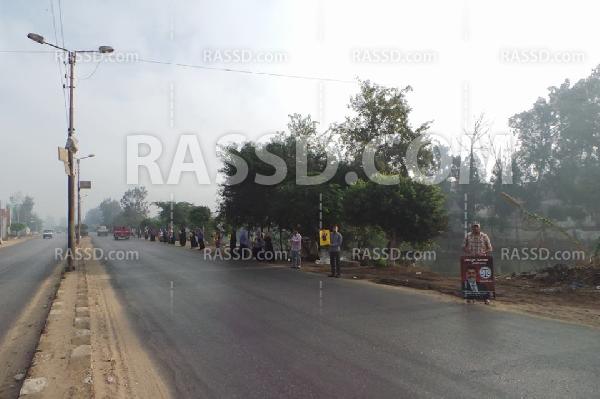 الآن..سلسلة بشرية لرافضي الانقلاب بالدقهلية