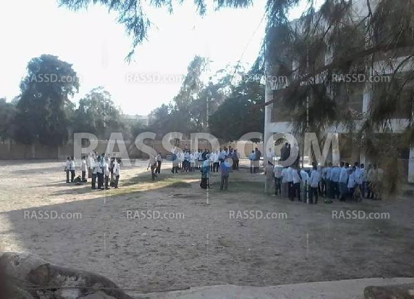 طلاب “المنشأة الثانوية” بأسيوط يواصلون إضرابهم رفضا لنقلهم