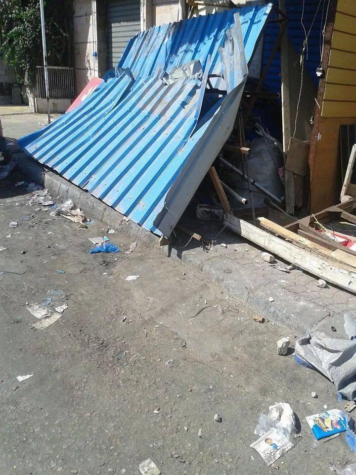 حملة لإزالة الإشغالات بمطروح وسط إستياء من الباعة