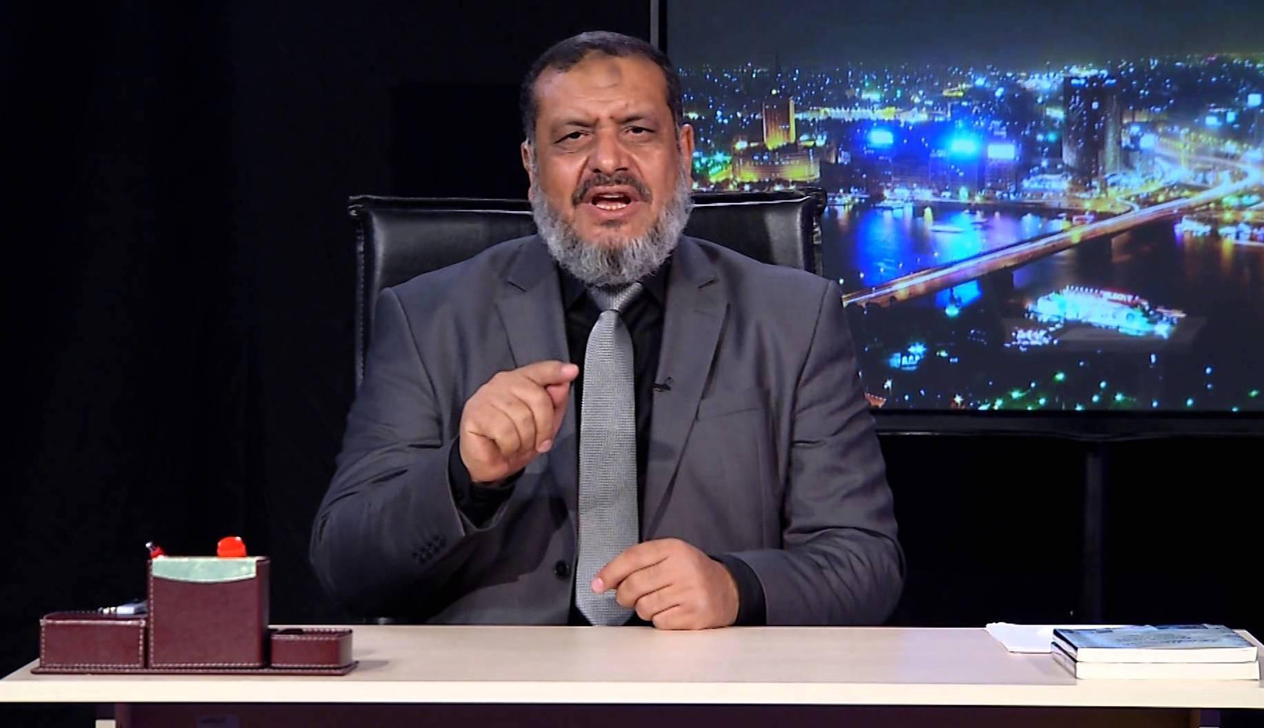 عدلان لـ”رصد”: المطالبة بتأجيل العمرة أو الحج.. حرب على الدين