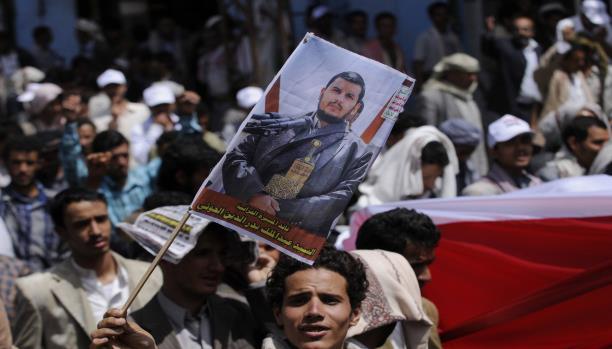 الحوثي يدعو الرئيس للإسراع في تشكيل الحكومة