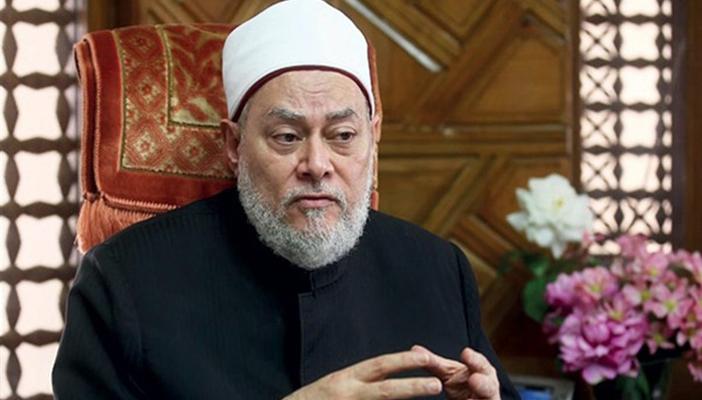 بالفيديو.. علي جمعة: هتلر قام بتدريب شباب الإخوان على حمل السلاح