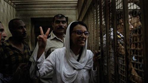 اليوم.. استئناف محاكمة ماهينور المصري فى “التظاهر دون ترخيص”