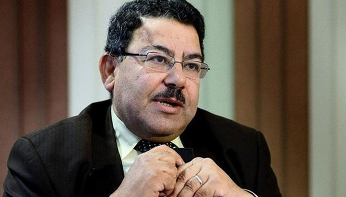 طعنة الغدر الجبان.. وطعنة الشجعان