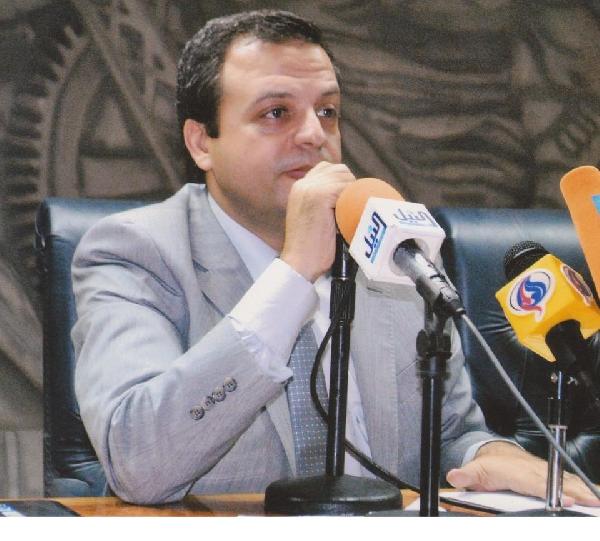 “شرابي”: لا أخشى على مصر طالما هؤلاء طلبة جامعاتها