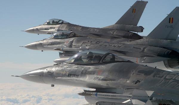 التحالف يشن 9 غارات علي “عين العرب” بسوريا