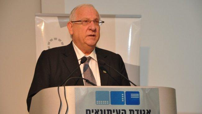 الصهاينة يشترطون: سلاح المقاومة مقابل رفع الحصار