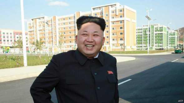 ظهور علني لزعيم كوريا الشمالية يحسم أمر اختفاءه