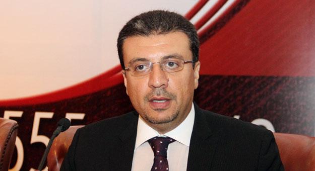 مصدر بقناة “الحياة” يكشف السبب الحقيقي لعدم ظهور “عمرو الليثي”