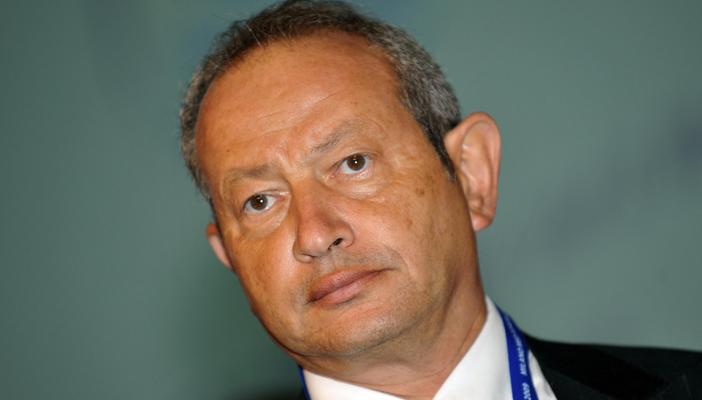 ساويرس: أشعر بالإحباط  لعدم رد إيطاليا واليونان بشان شراء جزر للاجئين