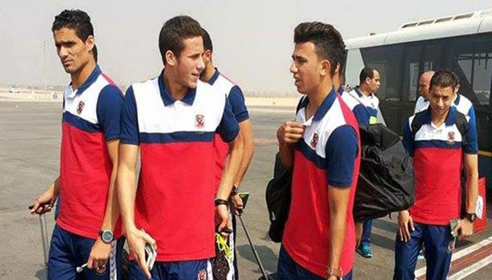 تأخر خروج لاعبي الأهلي من المطار لعدم سداد 300 جنية عن كل راكب