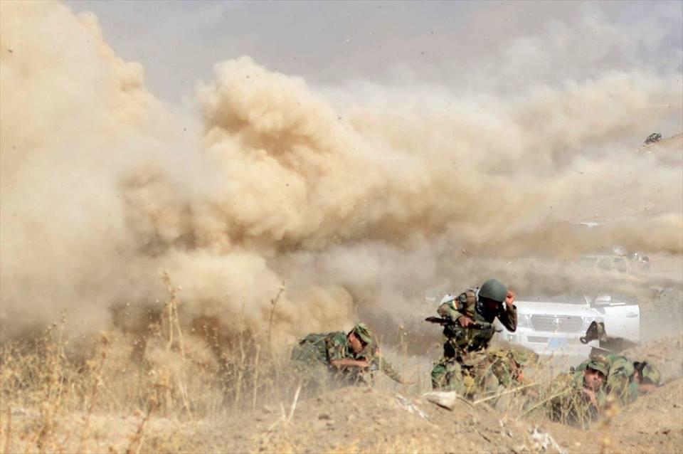 بالفيديو والصور.. تنظيم الدولة يهاجم القوات العراقية في معركة الموصل