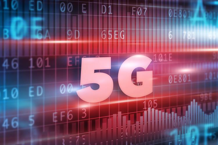 “الشعب يريد انترنت 5g” يتصدر”تويتر”.. ومغردون: أنتم لاقين 3g أصلا