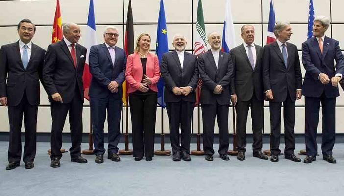 روسيا تؤكد جاهزيتها لنقل “اليورانيوم” من إيران أوائل 2016