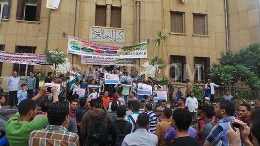 طلاب الأزهر بالدراسة: مستمرون في الحراك رغم القمع والدماء