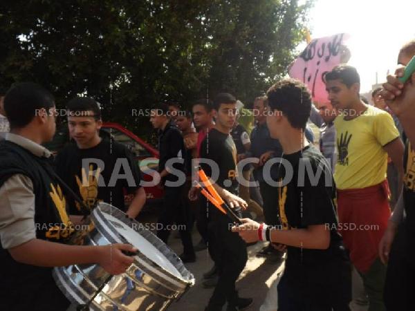 بالصور..مظاهرة حاشدة لطلاب جامعة الأزهر بميت غمر