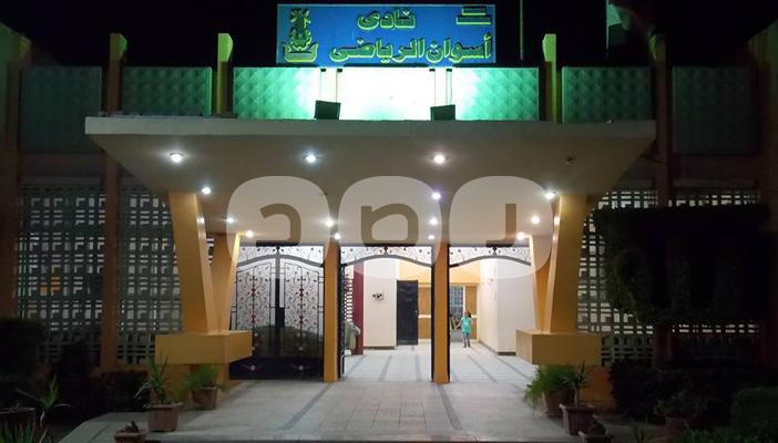 بعد الصعود للممتاز.. نادي أسوان يعاني من نقص الدعم المالي