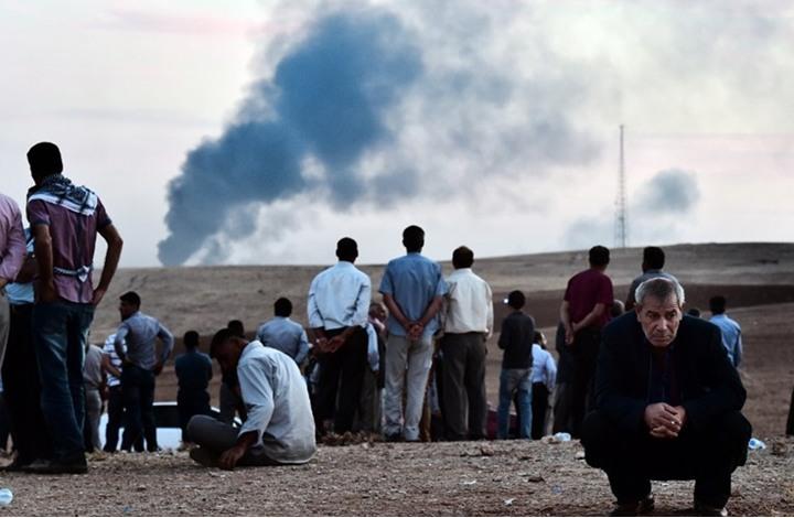 الأكراد يواصلون الدفاع عن “كوباني” وتلميحات بتغير موقف تركيا