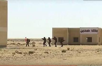 “بقالة حمدين”.. مجسم للتدريبات الروسية المصرية  يثير سخرية “فيسبوك”