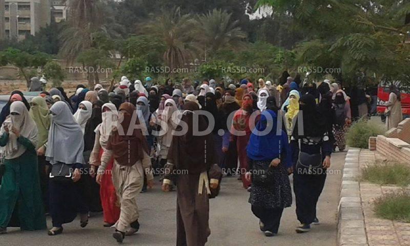 طالبات الأزهر بمدينة نصر ينددون بالسياسات القمعية للانقلاب