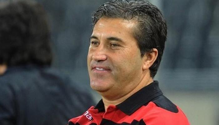 مجلس الأهلي يجتمع 3 نوفمبر لاعتماد راتب بيسيرو