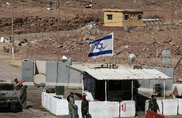 الاحتلال: منفذو الهجوم مهربون وليس مجموعة مسلحة