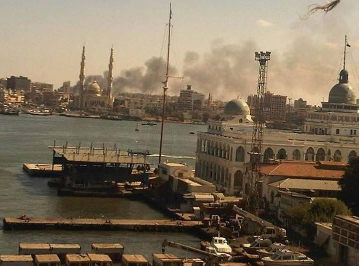 حرق القمامة يسبب تصاعد الأدخنة ببورفؤاد