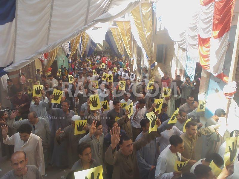 أهالي المنصورية يتظاهرون بعد صلاة جمعة “أسقطوا الانقلاب”