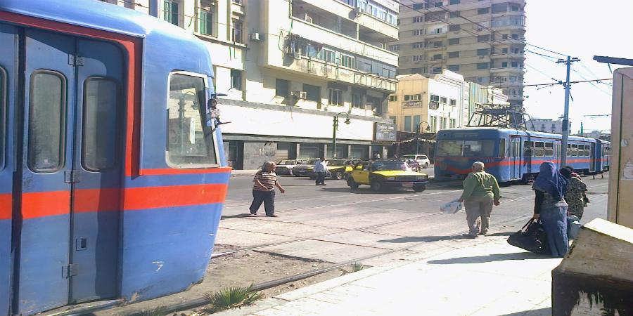 وفاة 3 أشخاص بالإسكندرية بعد سقوط “سلك كهرباء ترام” بسبب “الأمطار”