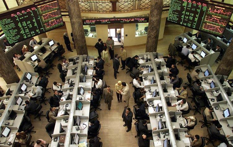 البورصة المصرية تربح 800 مليون جنيه في ختام تعاملاتها اليوم