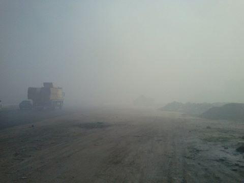 سحابة دخانية تهدد حياة السكان غرب الإسكندرية