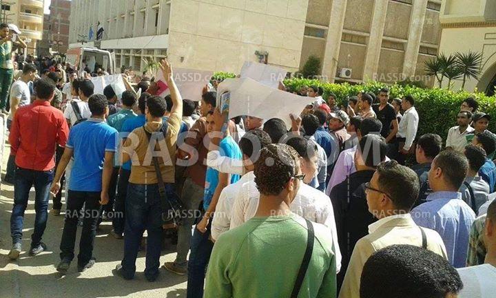 مسيرة لطلاب الأزهر في طنطا تطالب بالإفراج عن المعتقلين