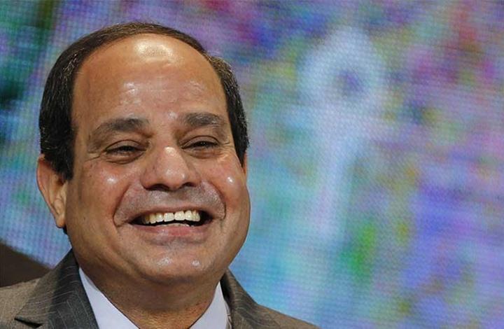 “#السيسي_نهبها” يتصدر تويتر.. ومغردون:” حتى الفكة خدها”