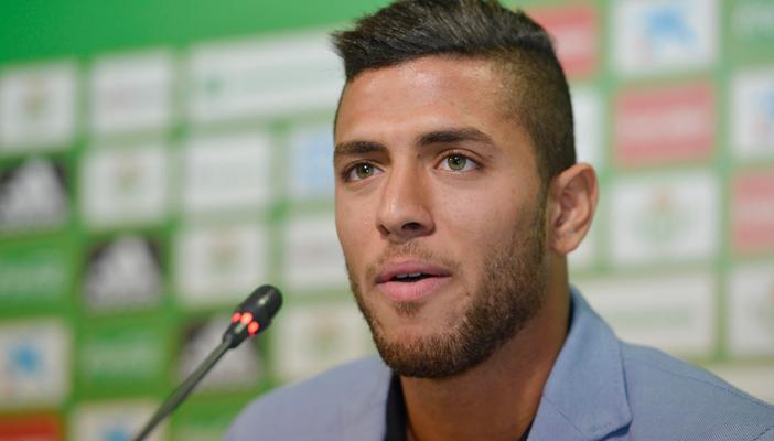 عمرو طارق يقترب من الانضمام للأهلي