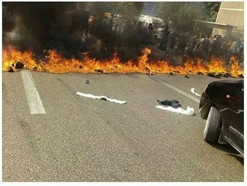 طلاب الأزهر يقطعون “الأوتوستراد” رفضًا لاعتقال الطالبات