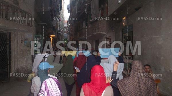 “نساء ضد الانقلاب” بالإسكندرية ينددن بغلاء الأسعار