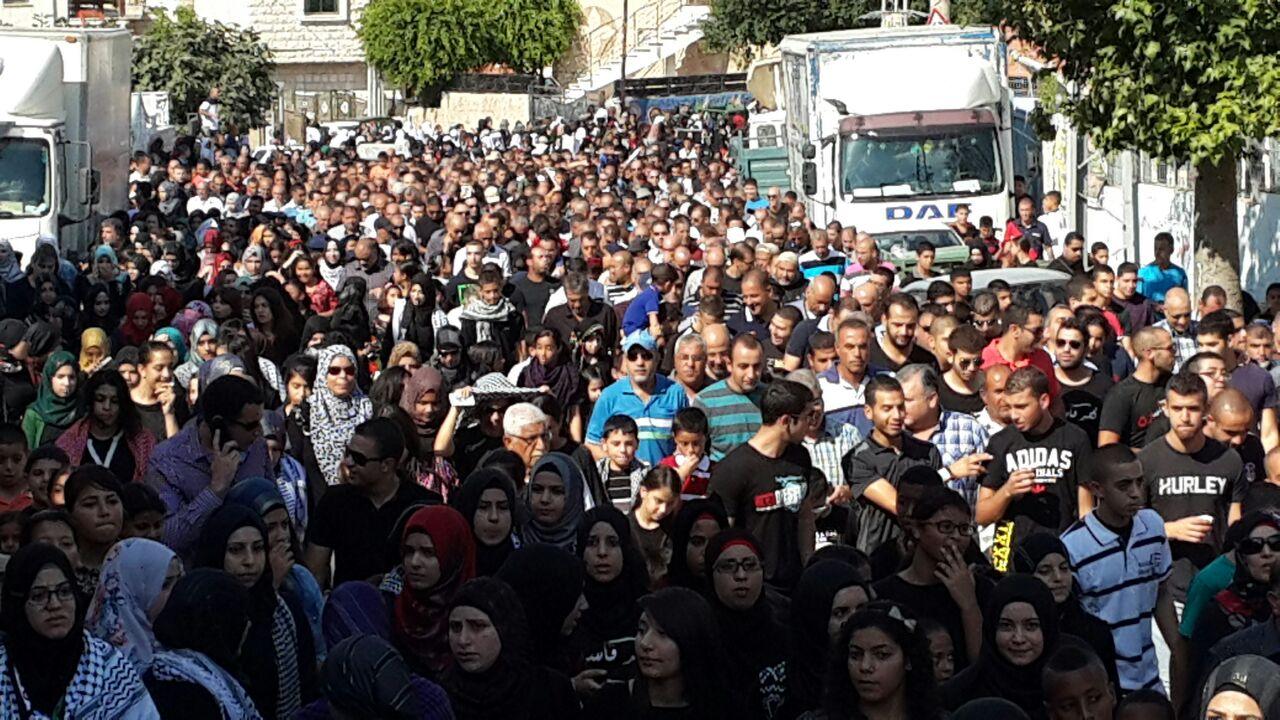 الفلسطينيون يحيون الذكرى الـ60 لمجزرة كفر قاسم