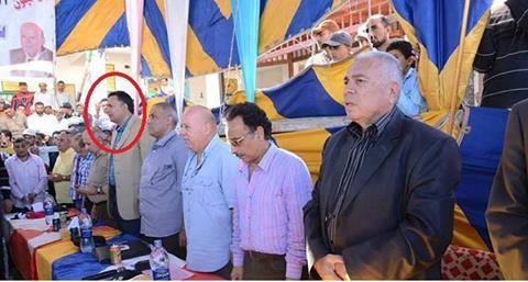 محافظ بورسعيد يتبرأ من ظهوره مع احد قيادات الحزب الوطنى